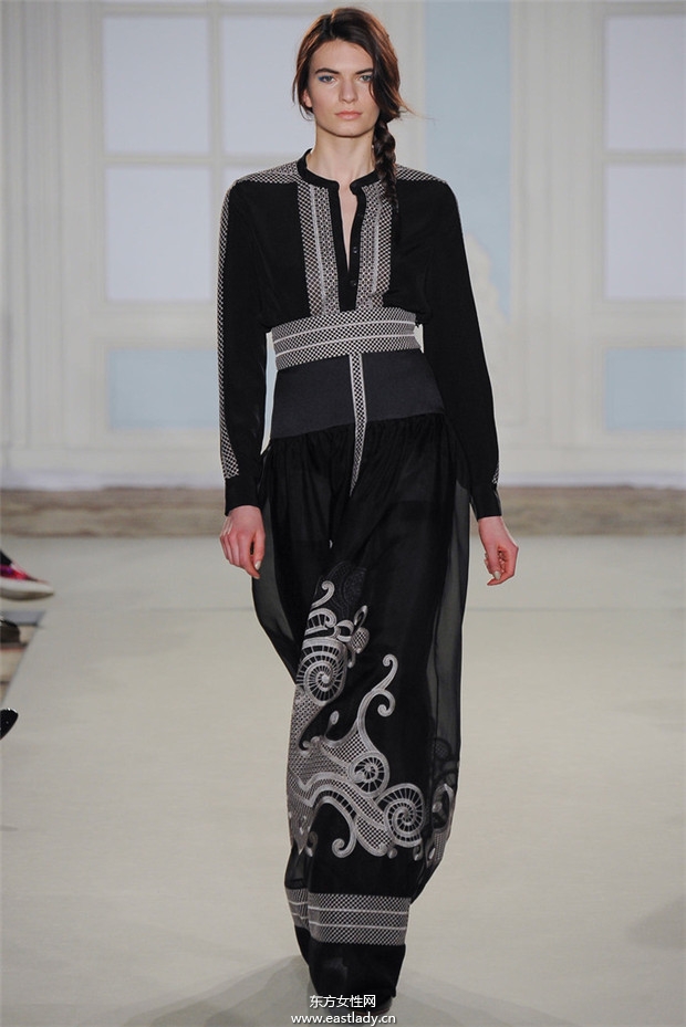 Temperley London倫敦時裝周2014秋冬新品發(fā)布
