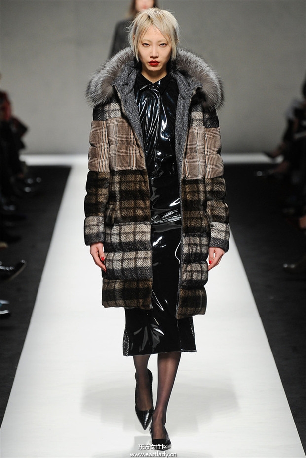 Max Mara米蘭時(shí)裝周2014秋冬新品發(fā)布