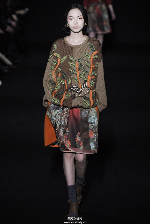 Alberta Ferretti米蘭時(shí)裝周2014秋冬新品發(fā)布