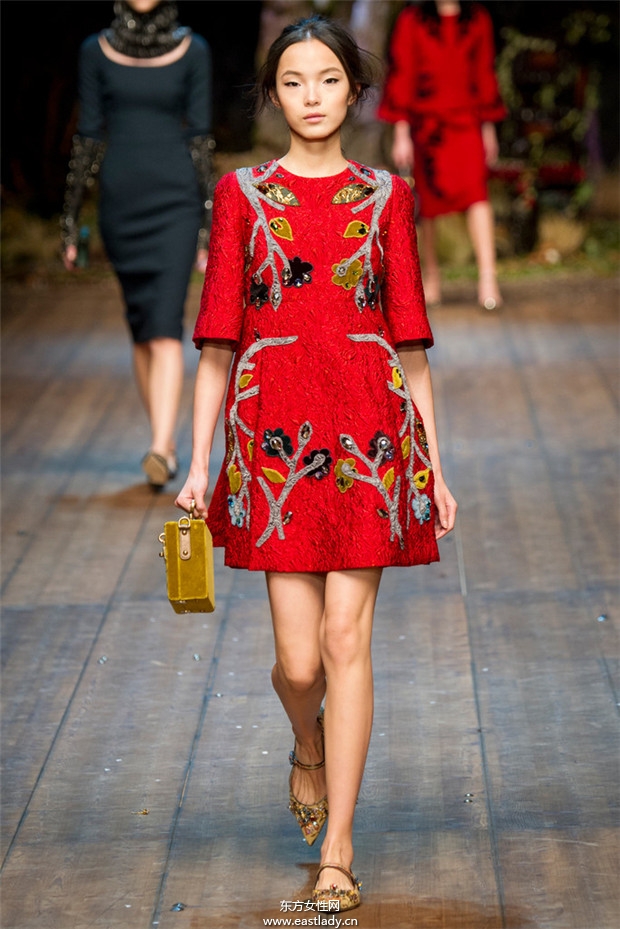 Burberry Prorsum 2014秋冬流行女裝時(shí)尚大片