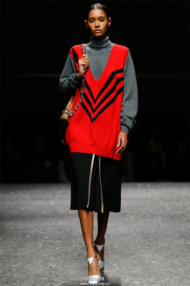 Prada米蘭時(shí)裝周2014秋冬新品發(fā)布