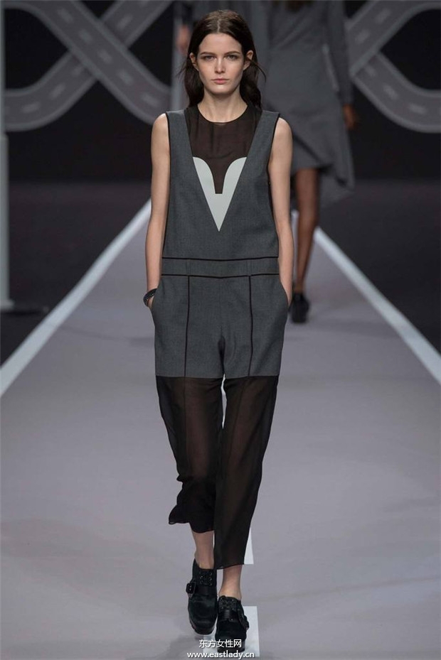 Viktor & Rolf巴黎時裝周2014秋冬新品發(fā)布