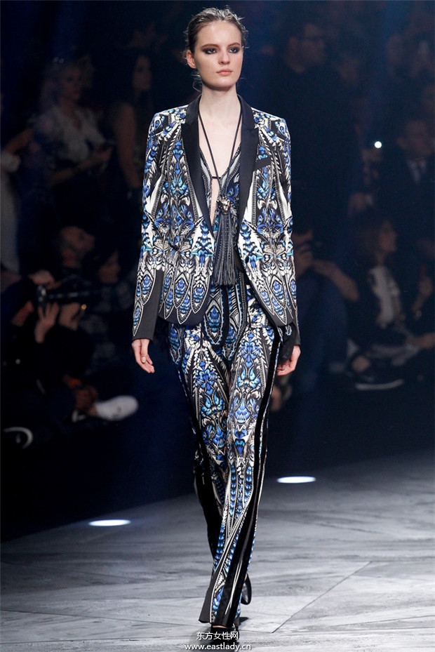 Roberto Cavalli米蘭時(shí)裝周2014秋冬新品發(fā)布