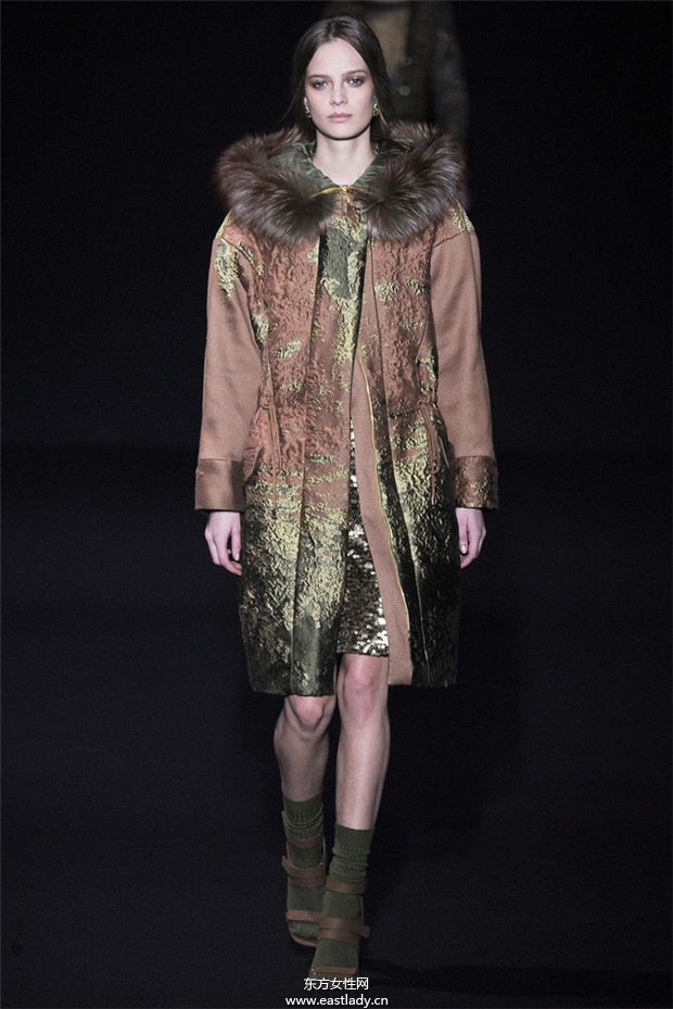 Alberta Ferretti米蘭時(shí)裝周2014秋冬新品發(fā)布