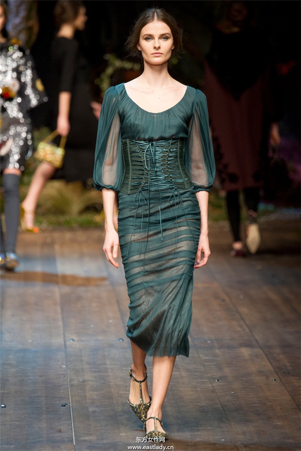 Burberry Prorsum 2014秋冬流行女裝時(shí)尚大片