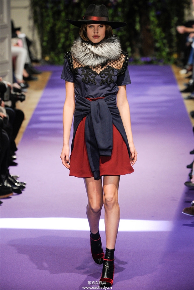 Alexis Mabille巴黎時(shí)裝周2014秋冬新品發(fā)布