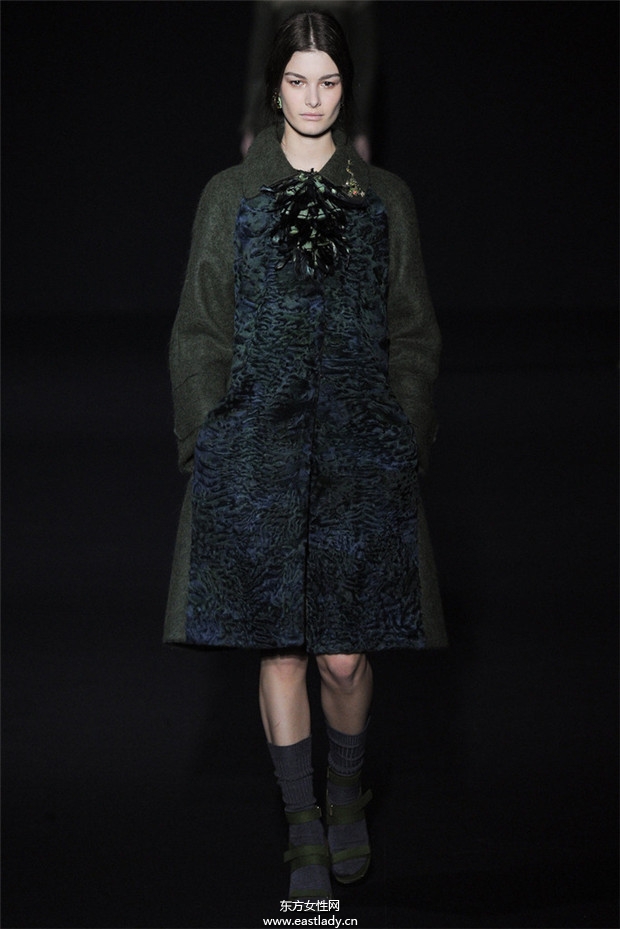 Alberta Ferretti米蘭時(shí)裝周2014秋冬新品發(fā)布