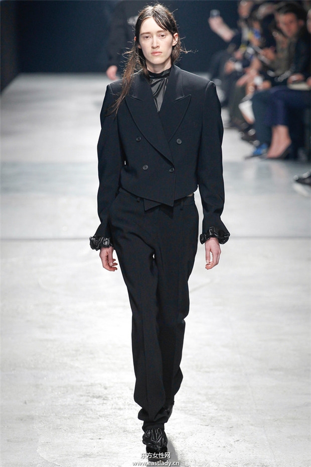 Christopher Kane倫敦時裝周2014秋冬新品發(fā)布