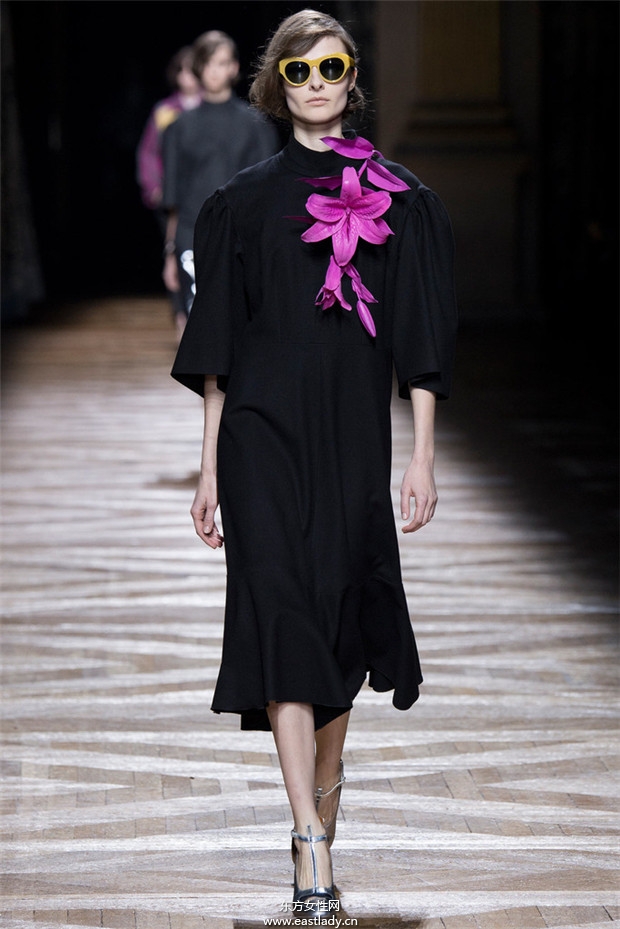 Dries Van Noten巴黎時(shí)裝周2014秋冬新品發(fā)布