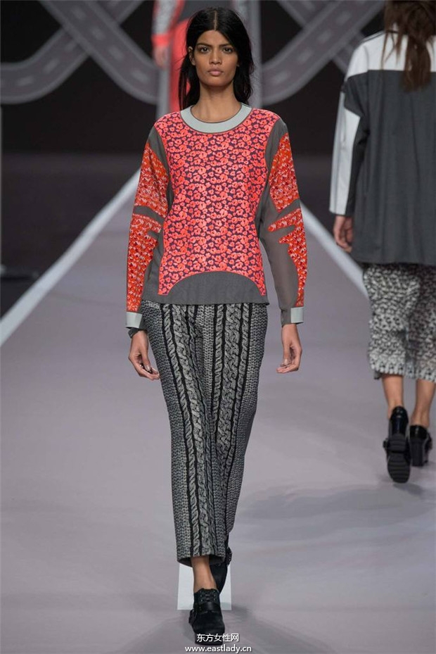 Viktor & Rolf巴黎時裝周2014秋冬新品發(fā)布