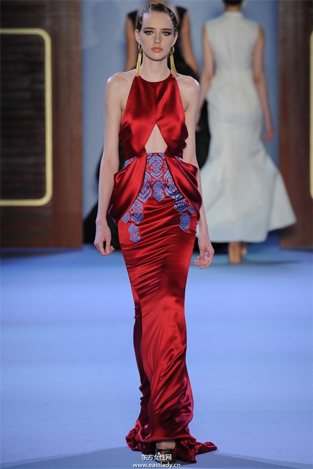 Ulyana Sergeenko 2014春夏巴黎高級(jí)定制系列時(shí)裝秀