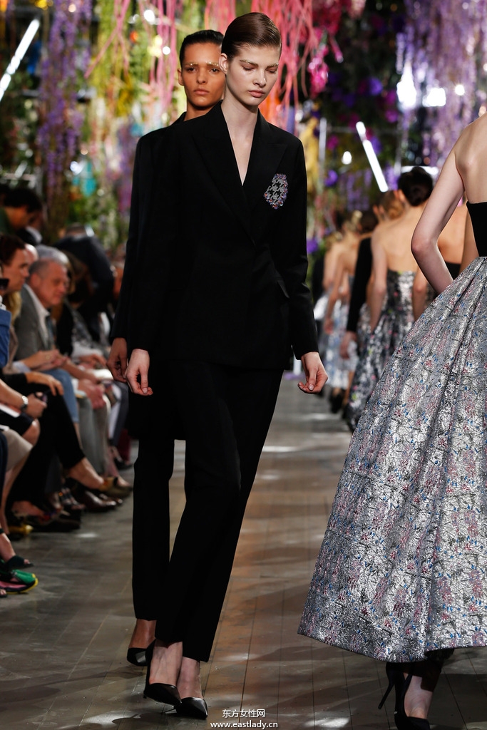 Christina Dior（克里斯汀·迪奧）2014春夏流行服飾時(shí)尚大片