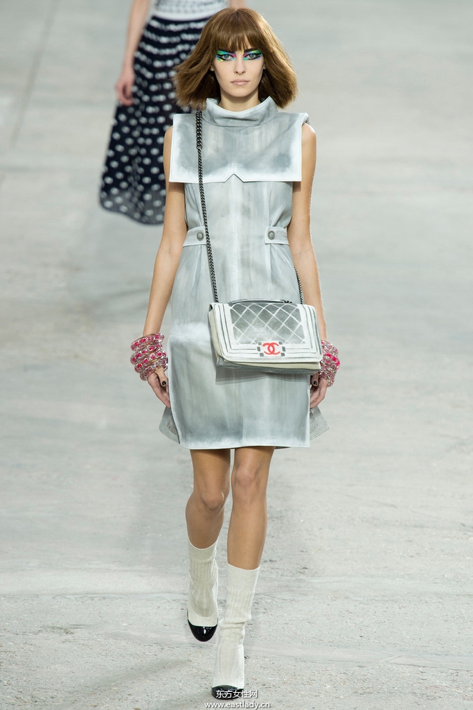 Chanel（香奈兒）巴黎2014春夏流行服飾時(shí)尚大片