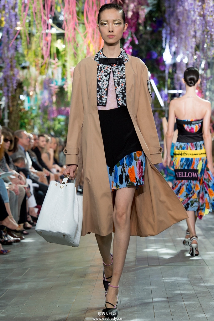 Christina Dior（克里斯汀·迪奧）2014春夏流行服飾時(shí)尚大片