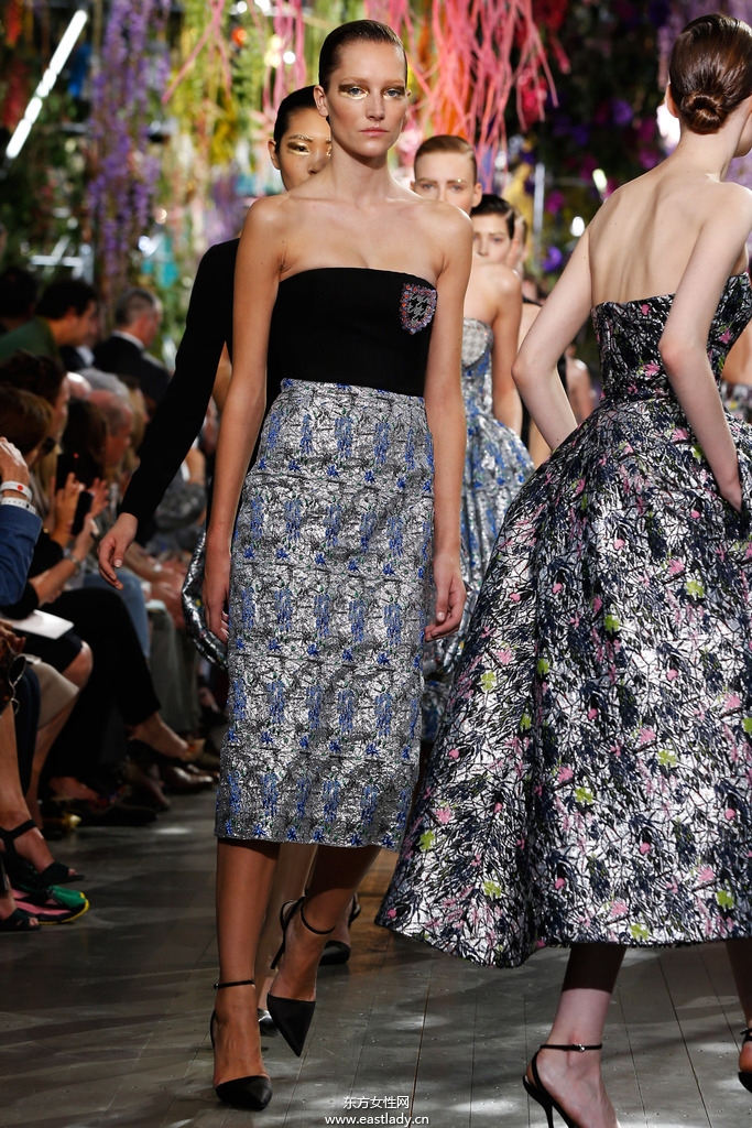 Christina Dior（克里斯汀·迪奧）2014春夏流行服飾時(shí)尚大片