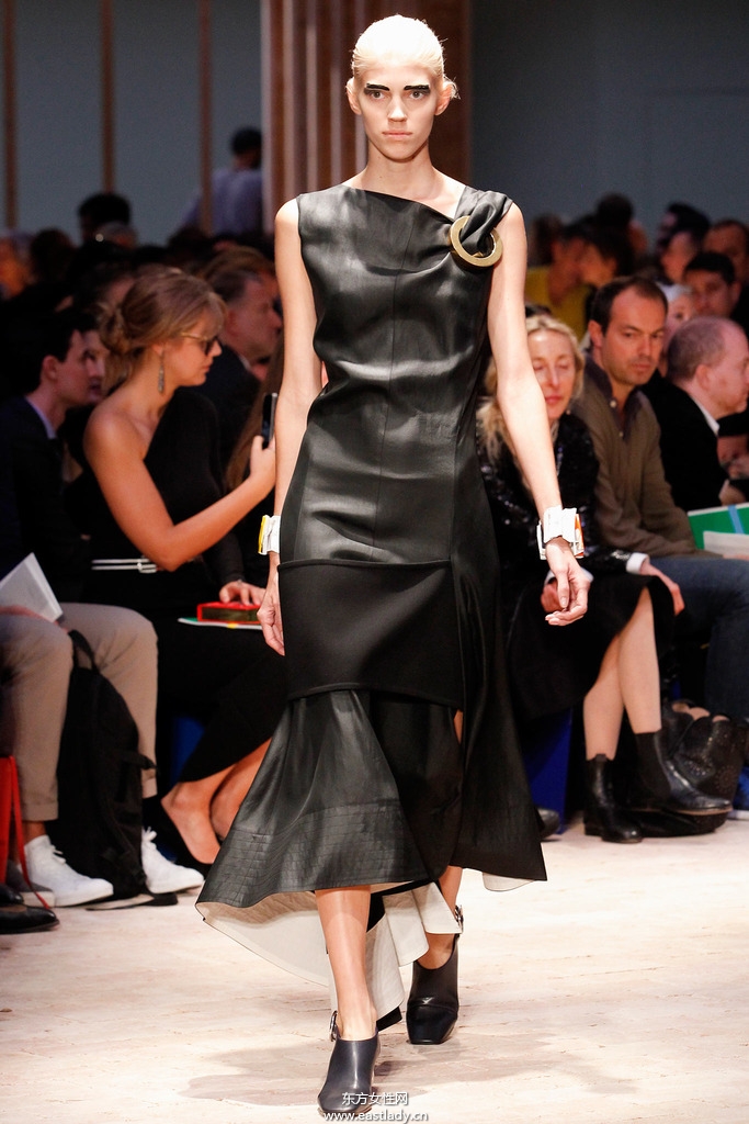 Céline（賽琳）2014春夏流行服飾時(shí)尚大片