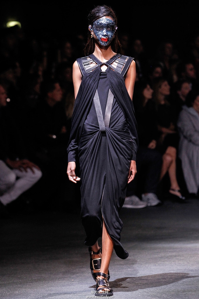 Givenchy(紀(jì)梵希)2014春夏流行服飾時(shí)尚大片