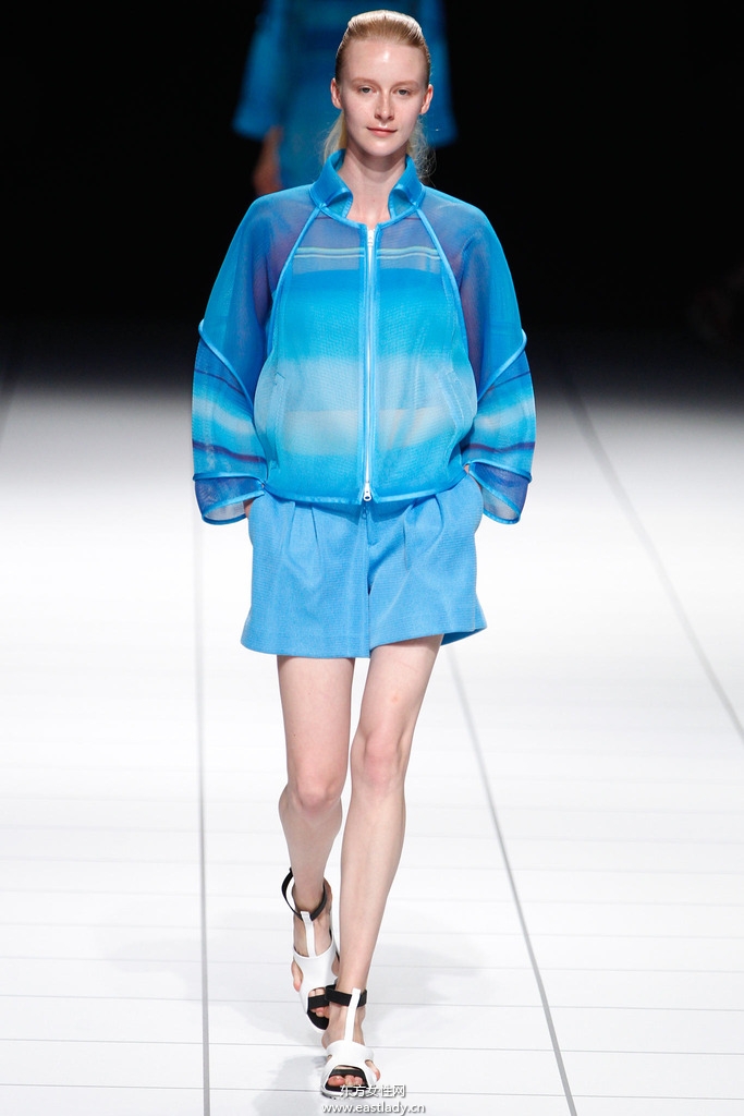 Issey Miyake(三宅一生)2014春夏流行服飾時尚大片