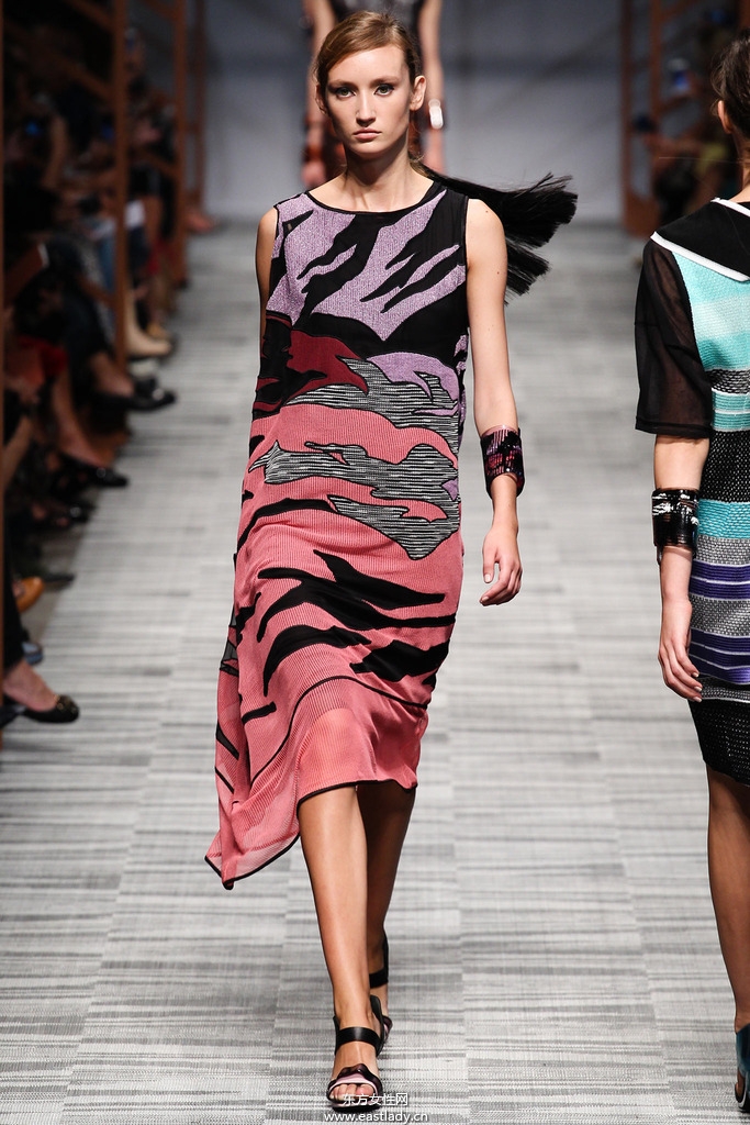 Missoni(米索尼)2014春夏流行服飾時尚大片