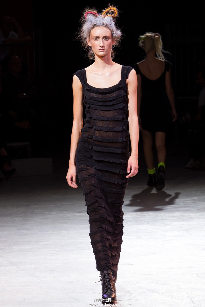 Yohji Yamamoto(山本耀司)2014春夏流行服飾時尚大片