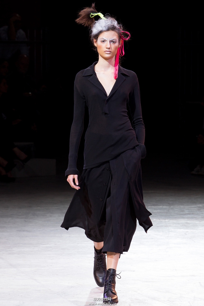 Yohji Yamamoto(山本耀司)2014春夏流行服飾時尚大片
