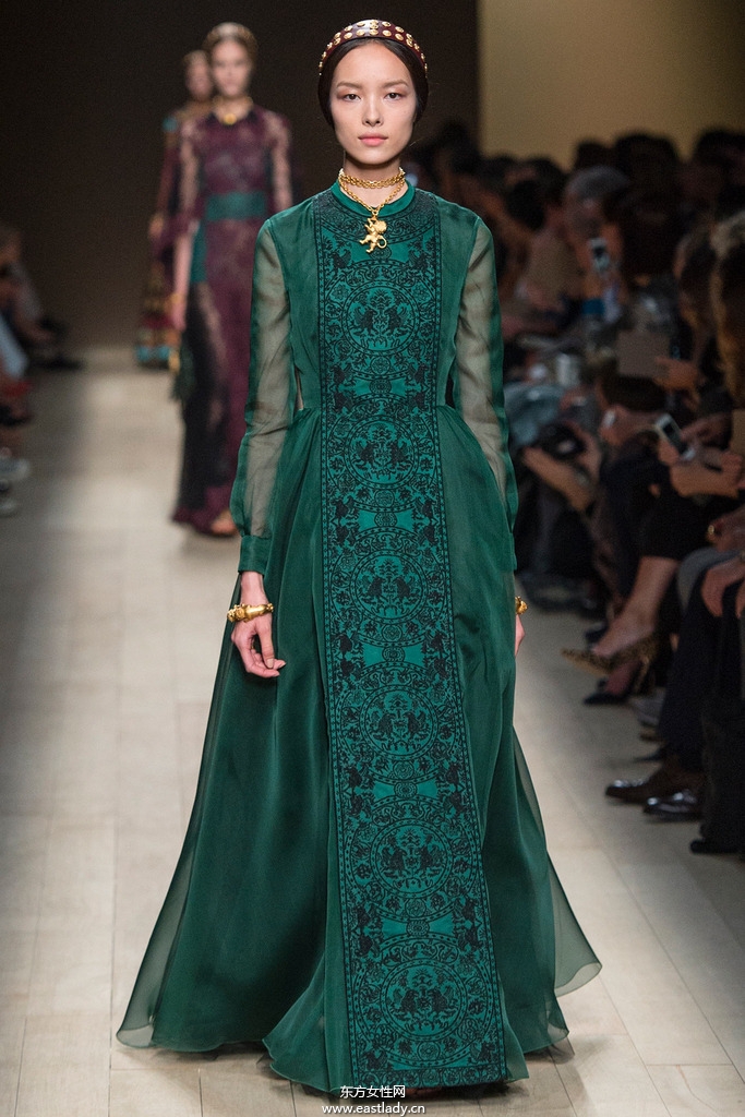 Valentino（華倫天奴）巴黎2014春夏流行服飾時(shí)尚大片