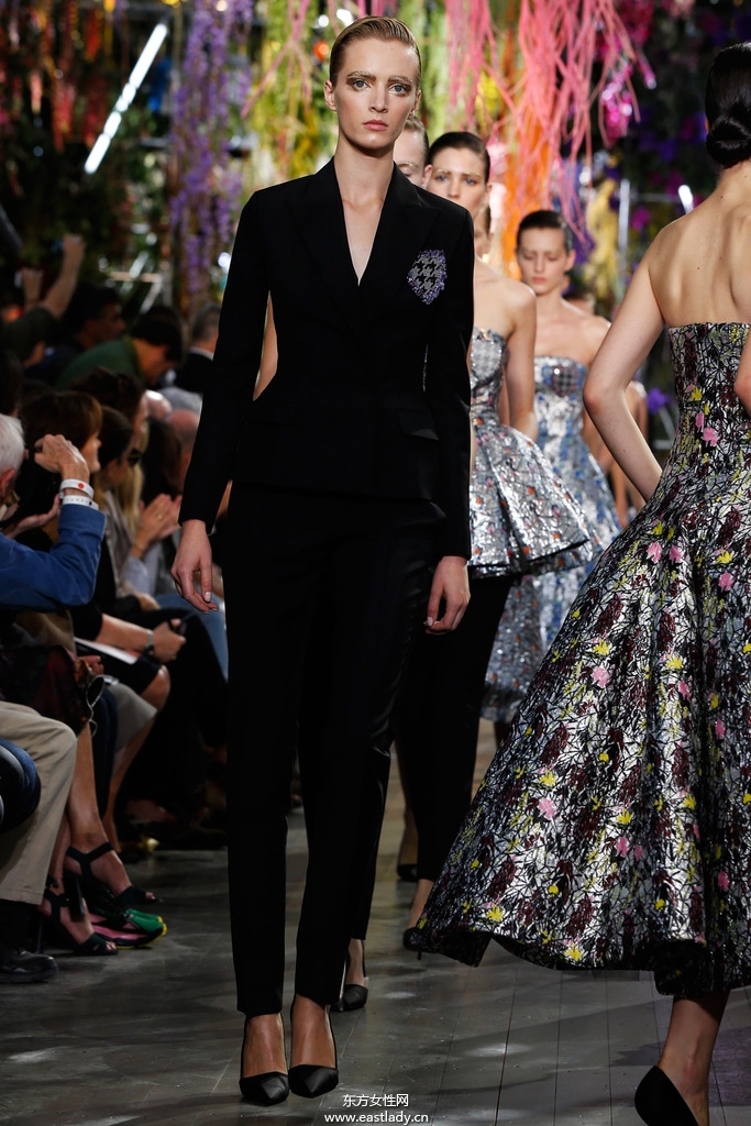 Christina Dior（克里斯汀·迪奧）2014春夏流行服飾時(shí)尚大片