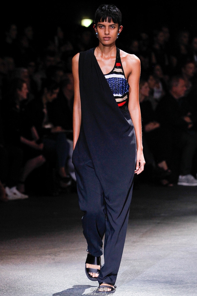 Givenchy(紀(jì)梵希)2014春夏流行服飾時(shí)尚大片