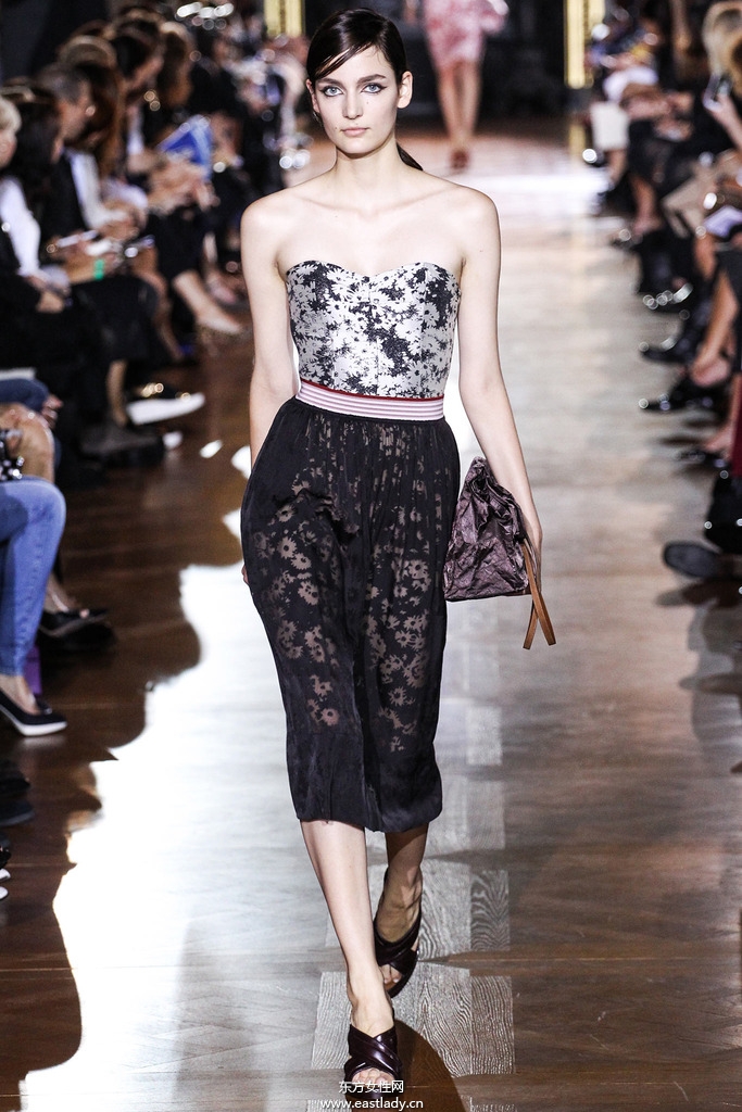 Stella McCartney 2014春夏流行服飾時(shí)尚大片