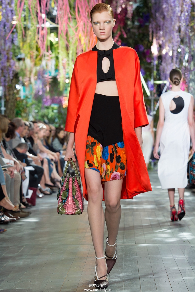 Christina Dior（克里斯汀·迪奧）2014春夏流行服飾時(shí)尚大片