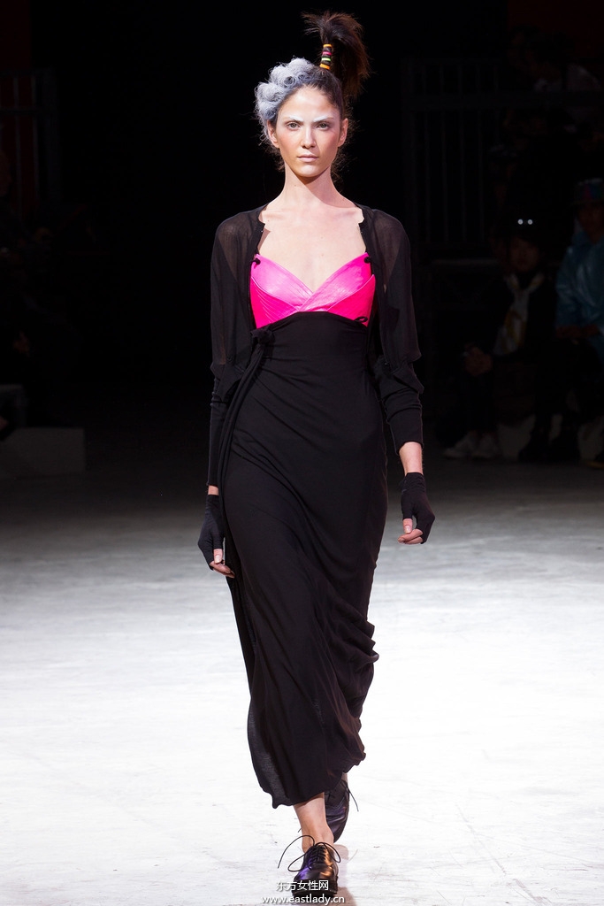 Yohji Yamamoto(山本耀司)2014春夏流行服飾時尚大片