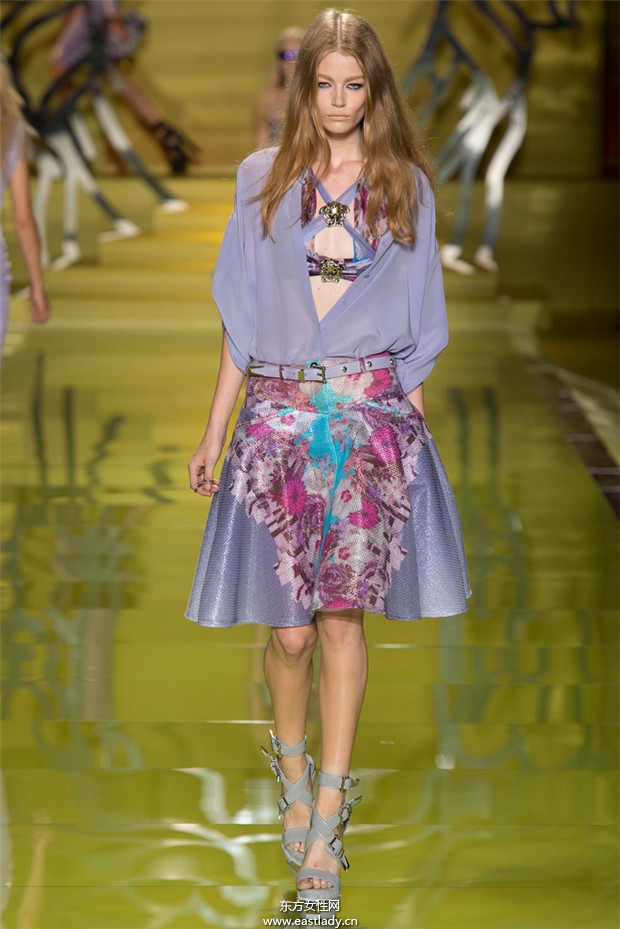 Versace（范思哲）2014春夏米蘭時(shí)裝周服裝秀