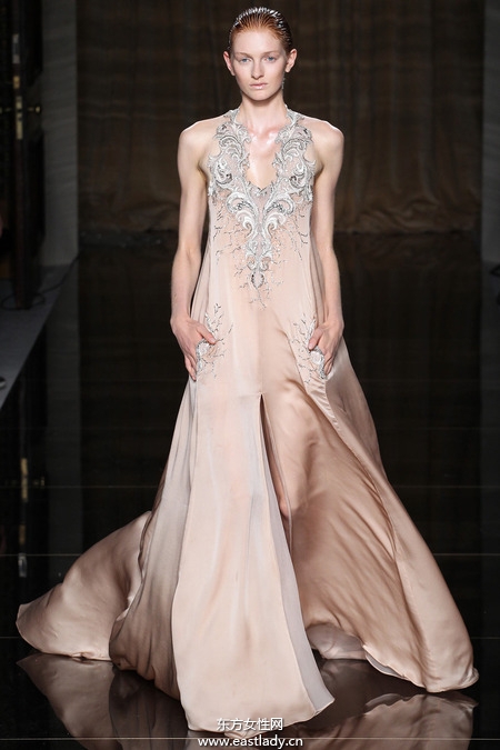 Julien Macdonald 2014春夏流行服飾時(shí)尚大片