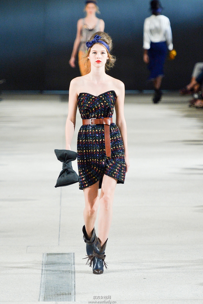 Alexis Mabille 巴黎時(shí)裝周2014春夏流行服飾時(shí)尚大片