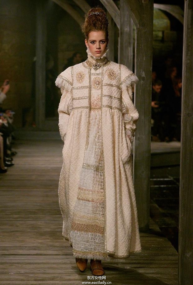 Chanel 2013早秋服裝高級(jí)定制新品發(fā)布