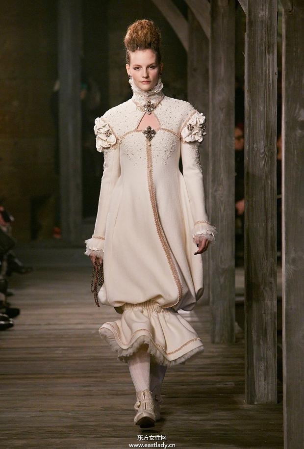 Chanel 2013早秋服裝高級(jí)定制新品發(fā)布