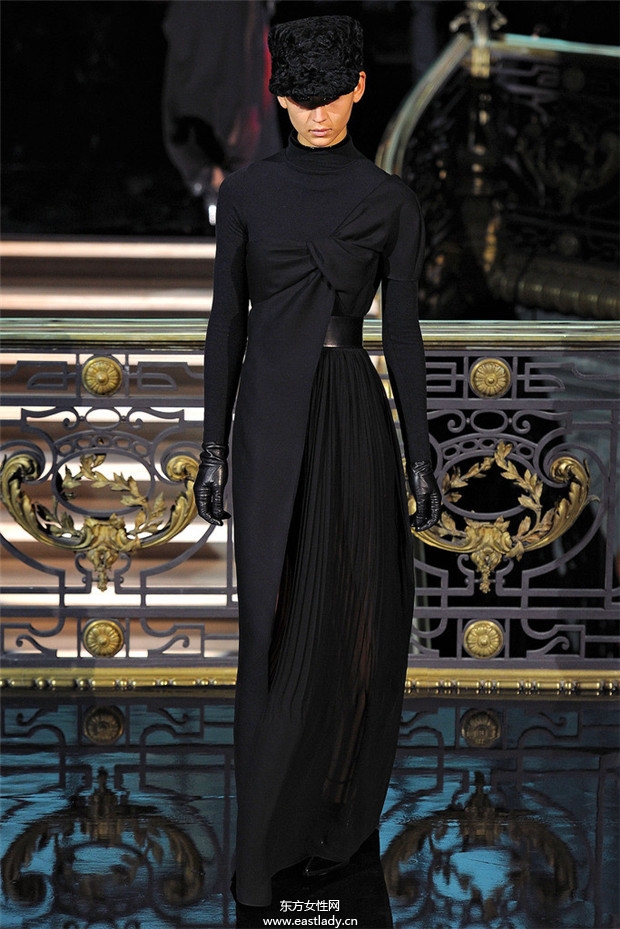John Galliano 2013秋冬流行服飾時(shí)尚大片