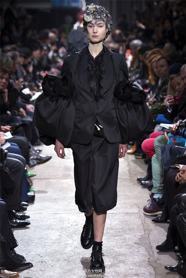 Comme des Garcons 2013秋冬流行服飾時(shí)尚大片