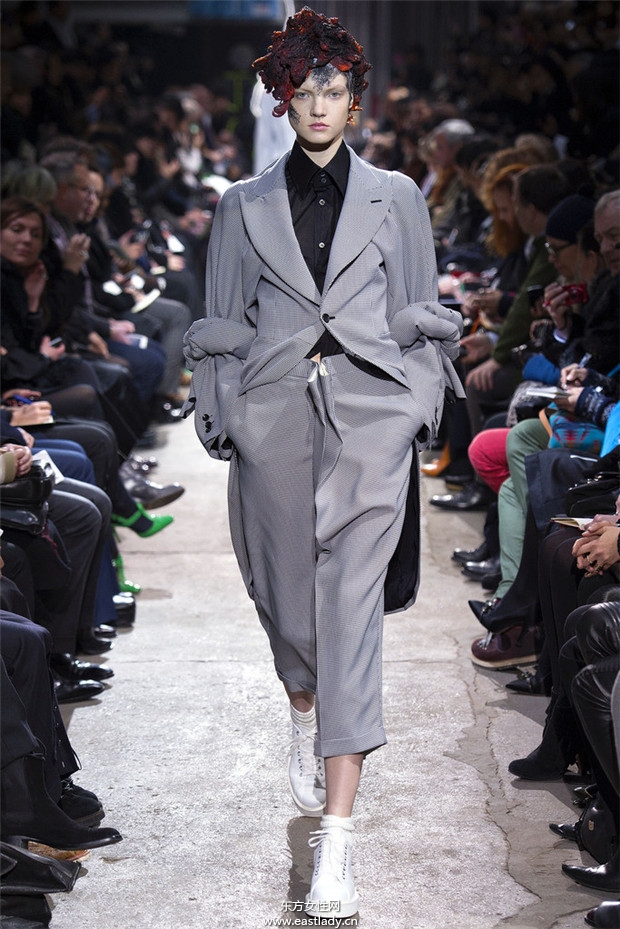 Comme des Garcons 2013秋冬流行服飾時(shí)尚大片