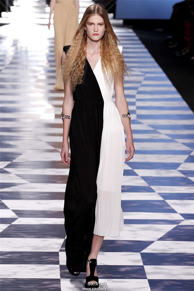 Viktor & Rolf 2013春夏服裝時(shí)尚大片