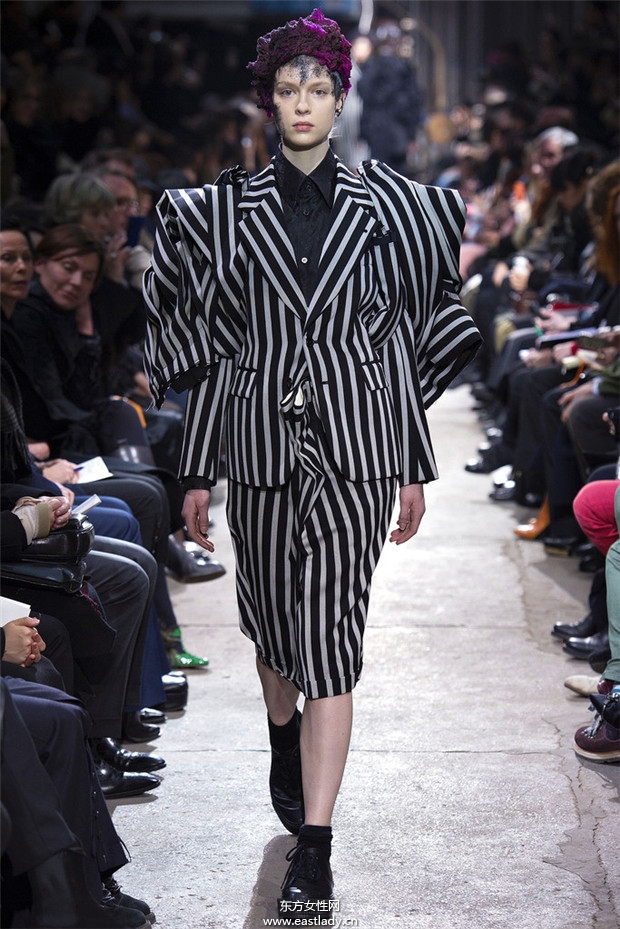 Comme des Garcons 2013秋冬流行服飾時(shí)尚大片