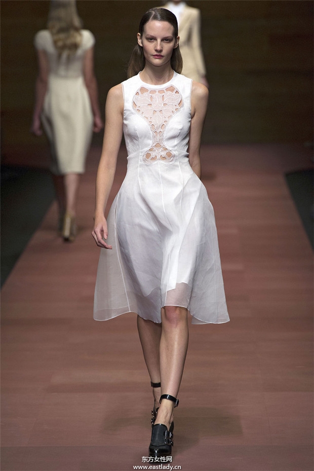 Carven 2013春夏服裝時尚大片