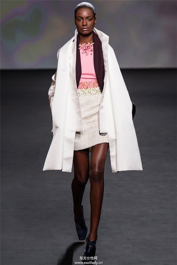 Christian Dior 2013秋冬服裝新品發(fā)布