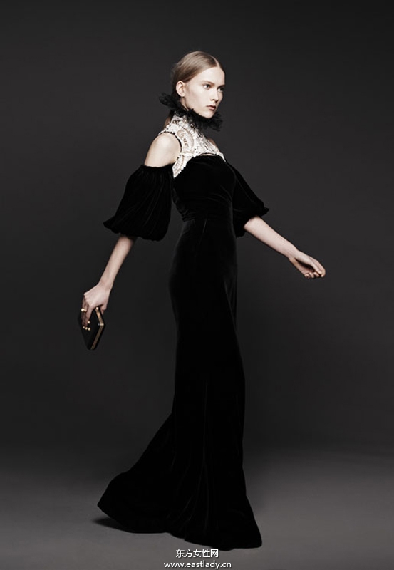 Alexander McQueen 2013秋冬服裝新品發(fā)布