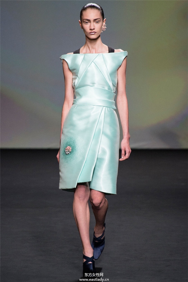 Christian Dior 2013秋冬服裝新品發(fā)布