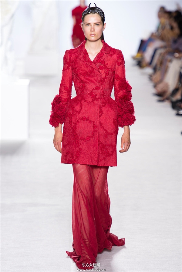 Giambattista Valli 2013秋冬服裝新品發(fā)布