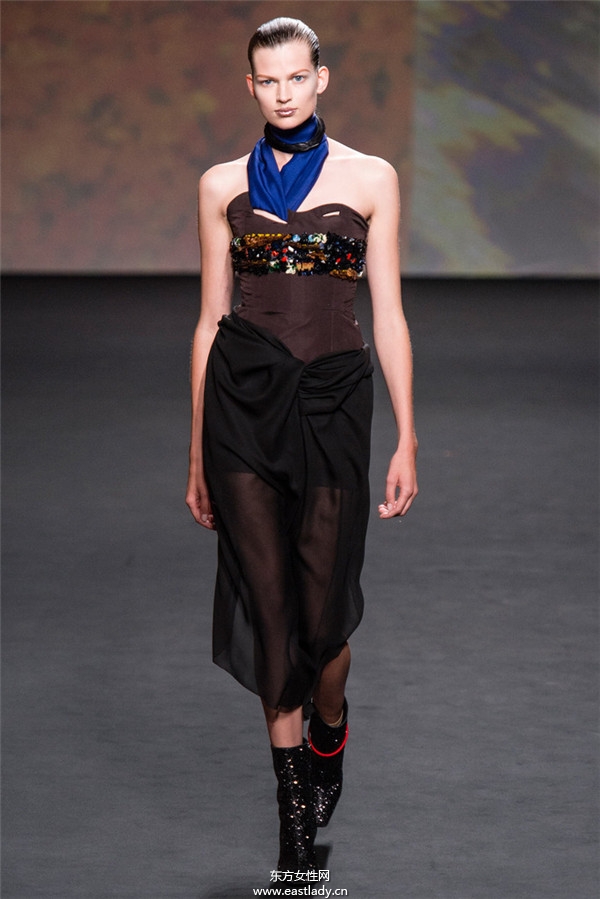 Christian Dior 2013秋冬服裝新品發(fā)布