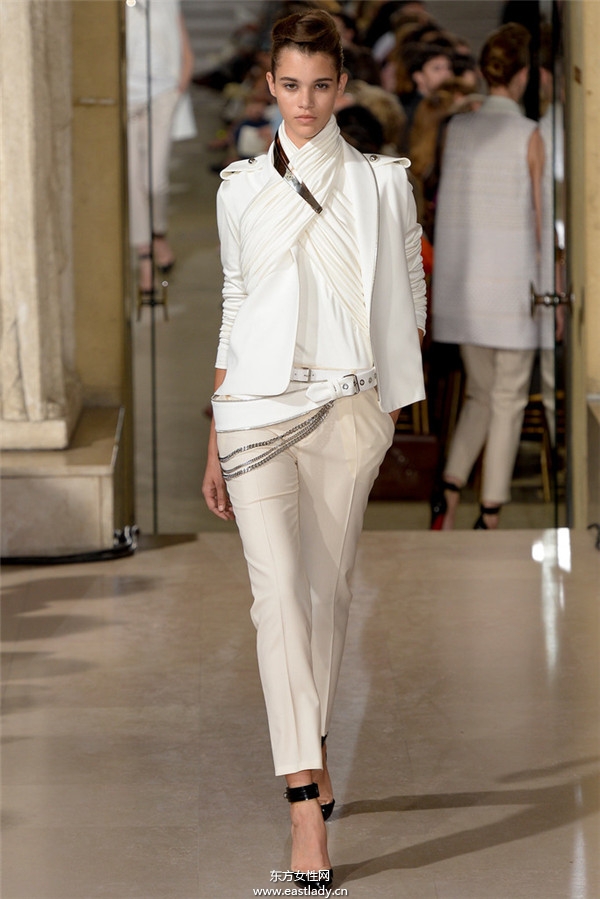 Bouchra Jarrar 2013秋冬服裝新品發(fā)布