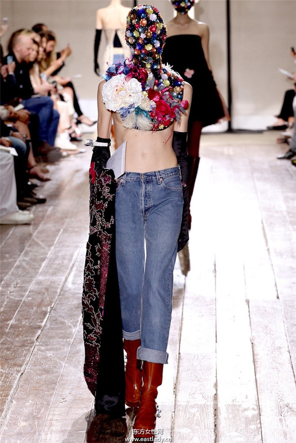 Maison Martin Margiela(馬丁·馬吉拉) 2013秋冬服裝新品發(fā)布