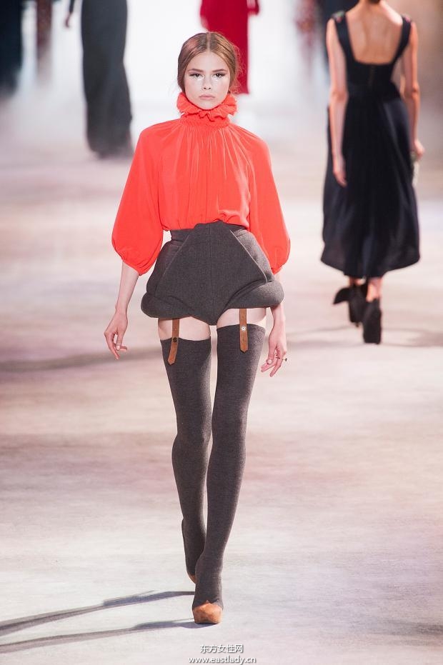 Ulyana Sergeenko 2013秋冬服裝新品發(fā)布(44圖)